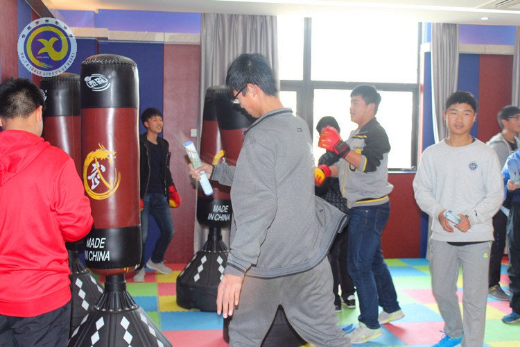 永和中学师生赴七中交流参观(图5)
