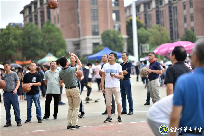 健身与运动同乐  学生与教师共欢(图2)