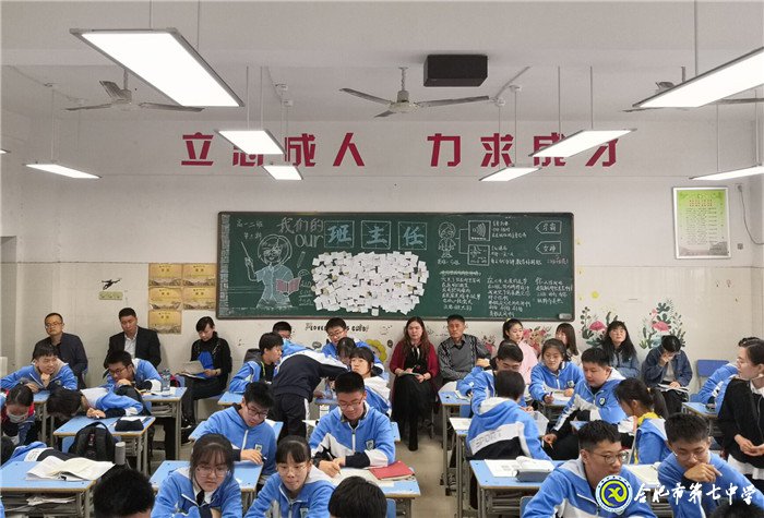 视导教学铸师魂，相互学习共成长，素养落实为学生(图1)