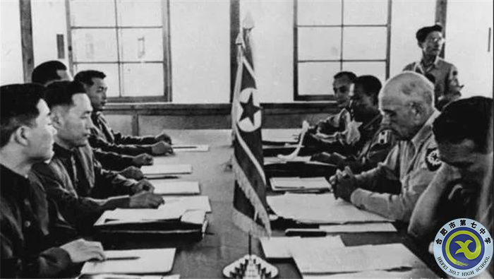 △1953年7月27日，朝鲜停战协定签字仪式在开城板门店举行.jpg