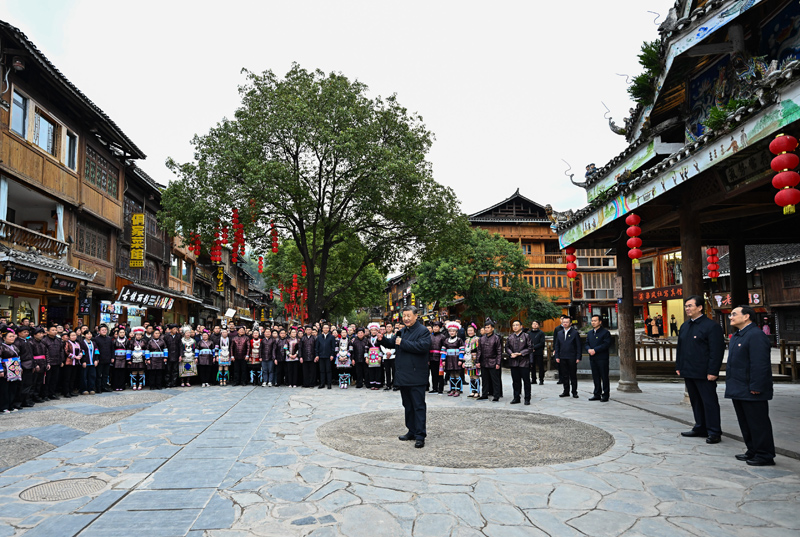 习近平在贵州考察时强调 坚持以高质量发展统揽全局 在中国式现代化进程中展现贵州新风采(图9)