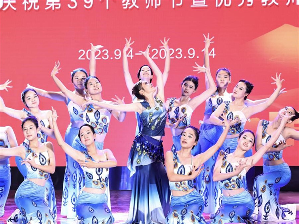 一堂好课 |选你想学，爱你所学：合肥七中的“隐藏课程”曝光！