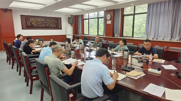 9、19合肥七中2025年党委理论学习中心组第八次（扩大）学习会议2.jpg
