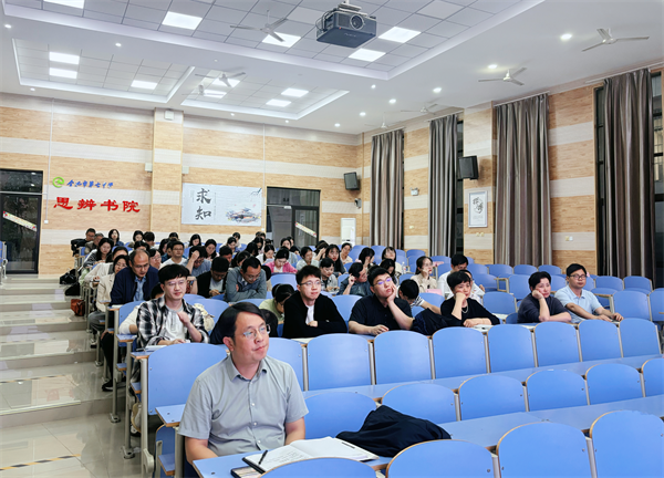 合肥七中高三年级召开阶段性学情分析会(图1)