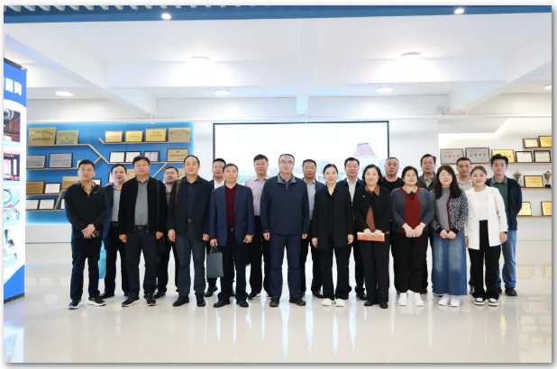随州市教育代表团莅临合肥七中考察交流
