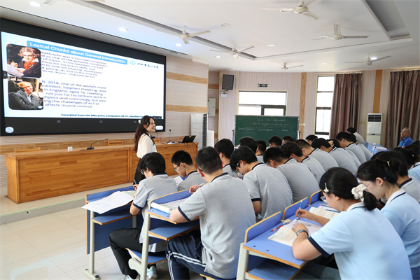 英语学科:探索教学新路径,碰撞思维新火花(图4) 英语学科:探索教学新路径,碰撞思维新火花(图4)