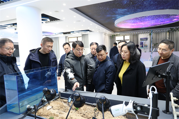 四川省民办教育协会莅临合肥七中考察交流(图2)