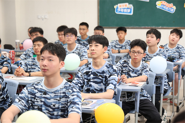 开学第一帧：滴！你的2026级“七宝”体验卡已激活(图6)