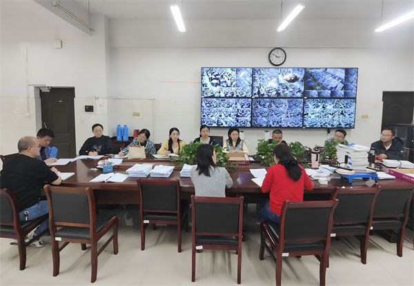 深耕学情析短板：合肥七中高三年级召开多维度学情分析会(图1)